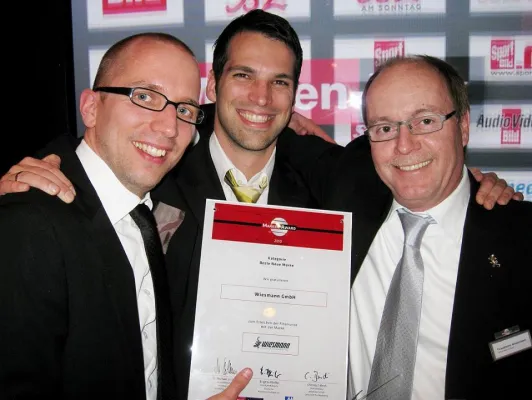 Bild: Living Concept steuert Sportwagenmanufaktur ins Spitzenfeld