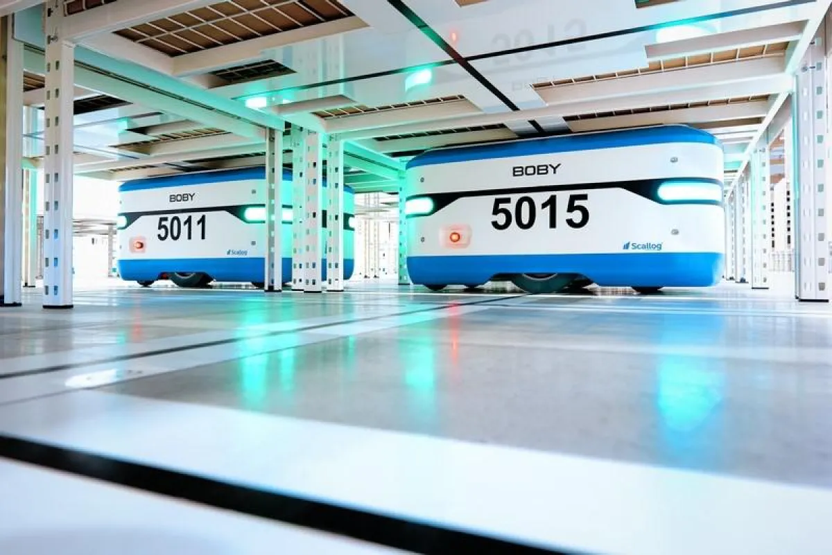 Bildunterschrift: Die Roboterflotte Boby von Scallog (Bildrechte: Scallog).