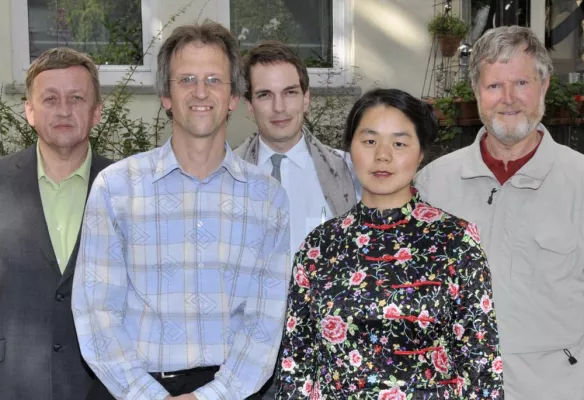 Bild: Katholikentag: Christian Wulff rein, Eine-Welt-Partei raus