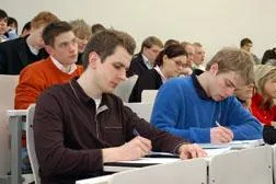 Bild: Praxistest bestanden - Studiengänge der Berufsakademie auf bundesweiten Spitzenplätzen