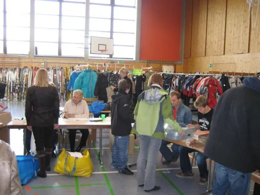 Bild: Skiabteilung des SV Söcking markiert Saisonauftakt für den Skiwinter 2010/2011