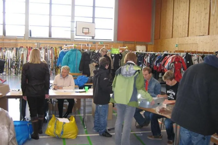 Bild: Skiabteilung des SV Söcking markiert Saisonauftakt für den Skiwinter 2010/2011