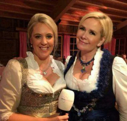 Bild: Schnitzelpartyfilm und kleine 'Herzgschichtn' mit Claudia Effenberg und 'Mr. Salzburg' Daniel Chytra online