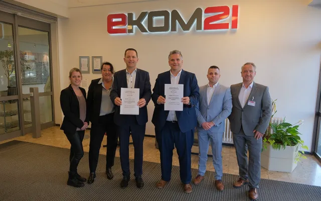 Bild: Prosoz unterzeichnet sechsjährige Rahmenvereinbarung mit der ekom21