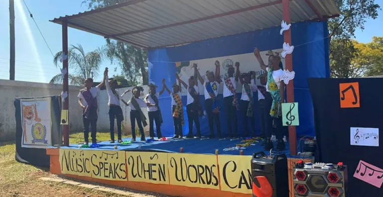 Ein harmonischer Klang für den Frieden Bild: Ein harmonischer Klang für den Frieden