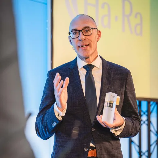 Ha-Ra erhält den Innovation Award 2024 des Bundesverbandes Direktvertrieb Bild: Ha-Ra erhält den Innovation Award 2024 des Bundesverbandes Direktvertrieb