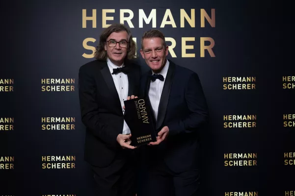 Menschenkenner bringt Migration direkt auf den Punkt statt um den heißen Brei zu reden Bild: Menschenkenner bringt Migration direkt auf den Punkt statt um den heißen Brei zu reden