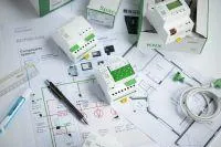 Neue KNX Aktoren und optimierte Logikcontroller von Schneider Electric sorgen für smarten Wohnkomfort Bild: Neue KNX Aktoren und optimierte Logikcontroller von Schneider Electric sorgen für smarten Wohnkomfort