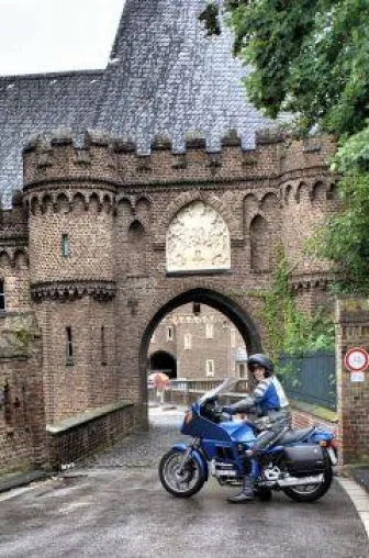 Bild: Kölner Kinderportal startet neue Serie: Kölner Stars im Interview