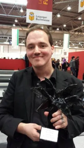 SERAPH 2016: PAN-Mitglied Daniel Illger Sieger in Kategorie „Bestes Debüt“ Bild: SERAPH 2016: PAN-Mitglied Daniel Illger Sieger in Kategorie „Bestes Debüt“