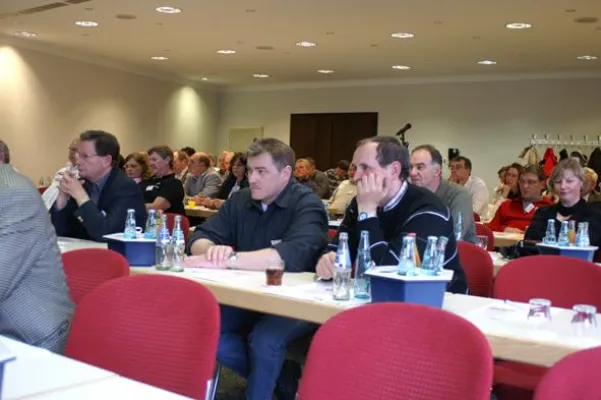 Bild: Jahreshauptversammlung des Daihatsu Partnerverbands – Händler rügen Importeurspolitik - Quo vadis, Daihatsu?