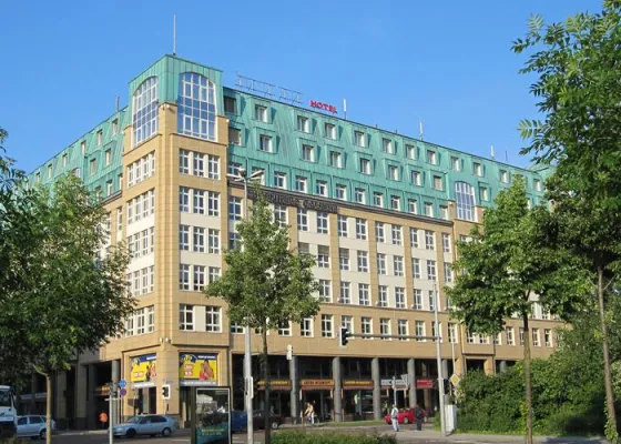 Bild: Erneuter Vermietungserfolg: AENGEVELT vermittelt rd. 365 m² Bürofläche in Leipziger Gutenberggalerie