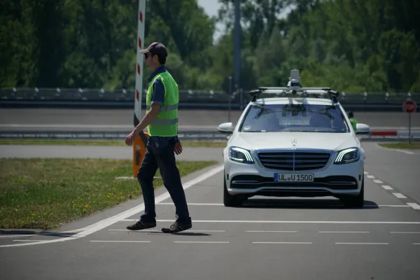 Bild: @CITY präsentiert Forschungs- und Entwicklungsergebnisse zum automatisierten Fahren in der Stadt 