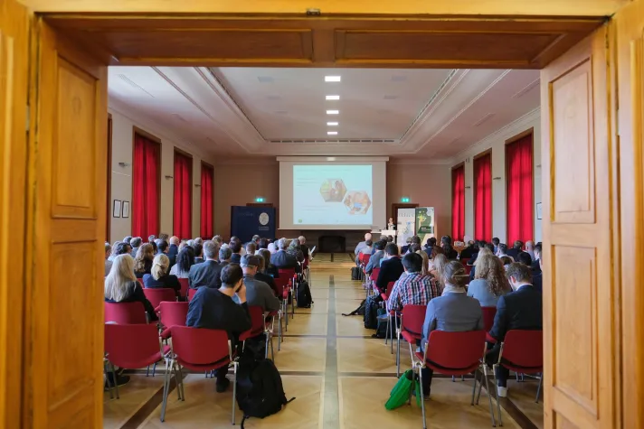 Mit der Herausforderung kommt die Chance Bild: Mit der Herausforderung kommt die Chance