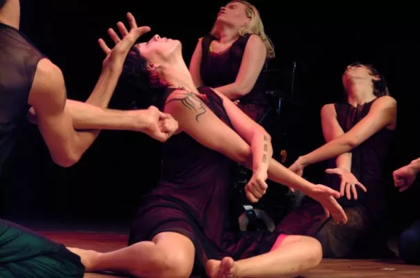 Bild: DIN A 13 tanzcompany präsentiert "Crossings Dance Festival" im tanzhaus NRW
