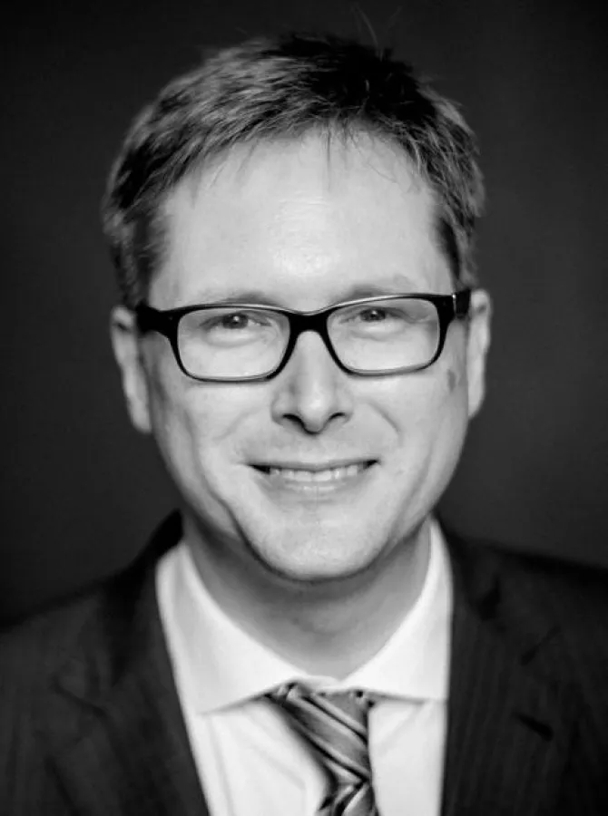 Steuerberater Thomas Breit betreut vor allem mittelständische Kunden