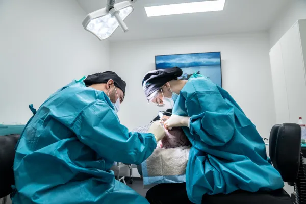 Bild: Neue Maßstäbe in der Haartransplantation: Medical Inn Hair erweitert Behandlungsspektrum in Düsseldorf