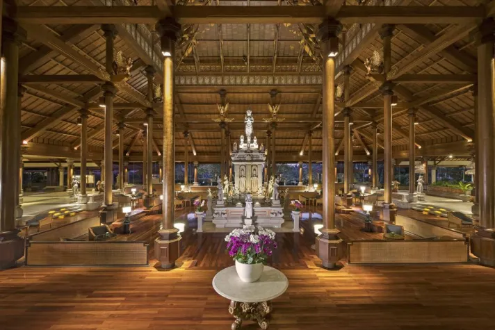 Bild: Ayodya Resort Bali: Zu Gast in einem historischen Kulturepos