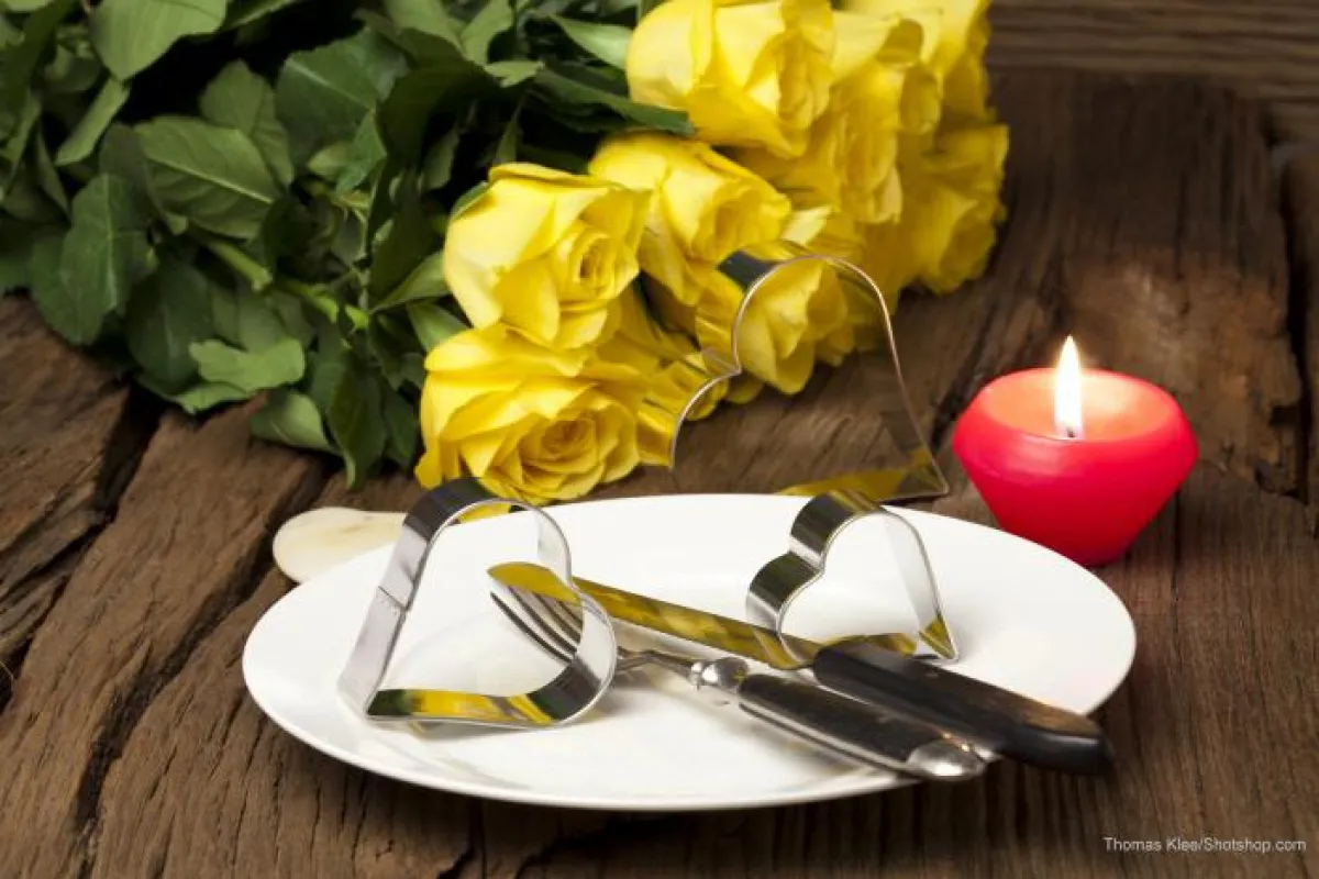 Valentinstag mit Verwöhn-Menü im Frankfurter Restaurant Maximilian. (Bild: Thomas Klee/Shotshop.com)