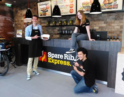 Bild: Spare Rib Express Nürnberg erfolgreich – Franchisenehmer NRW gesucht