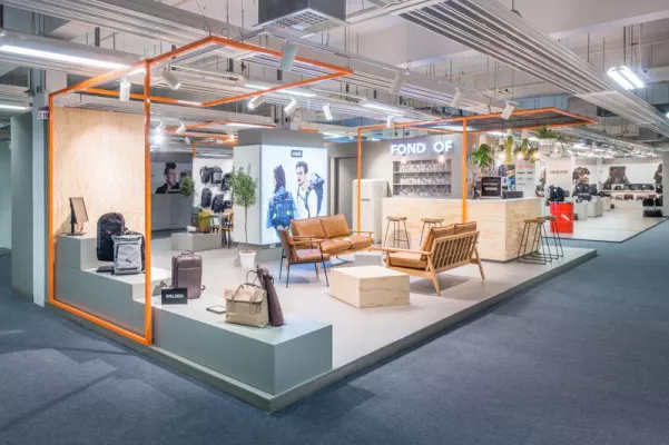 Bild: Jazzunique setzt Taschen und Rucksäcke von FOND OF auf der I.L.M. in Szene