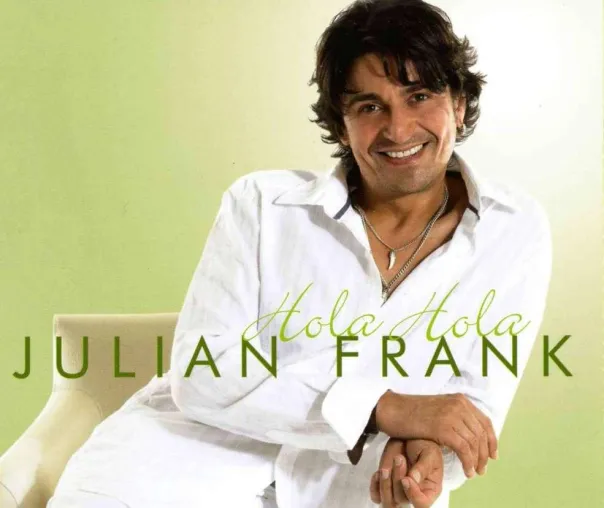 Bild: JULIAN FRANK im Interview in der AUDIOSHOW