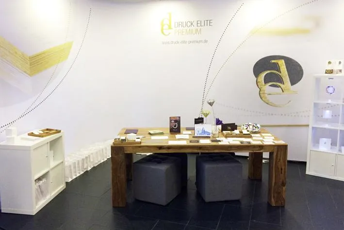 Premiumsponsor „Druck-Elite Premium“ macht auf der Creative Paper Conference in München von sich reden Bild: Premiumsponsor „Druck-Elite Premium“ macht auf der Creative Paper Conference in München von sich reden