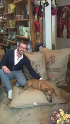 Bild: Zum Hafengeburtstag das Hundekissen "Weite Welt" von Dogs in the City