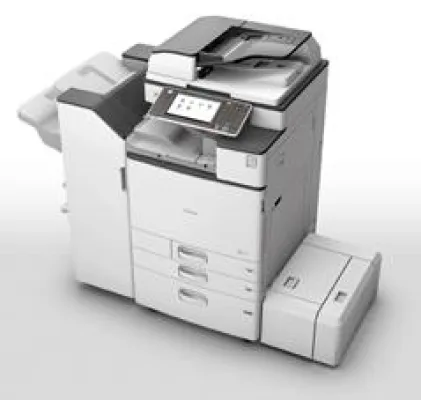 Bild: Neue Farb-Multifunktionssysteme von Ricoh unterstützen SRA3-Format