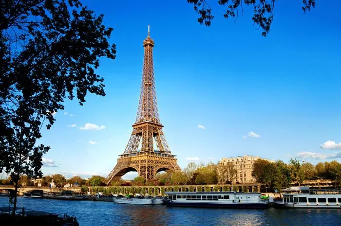 agoda.com präsentiert ‘La Rive Gauche Paris’: Tolle Hotels am linken Seineufer Bild: agoda.com präsentiert ‘La Rive Gauche Paris’: Tolle Hotels am linken Seineufer