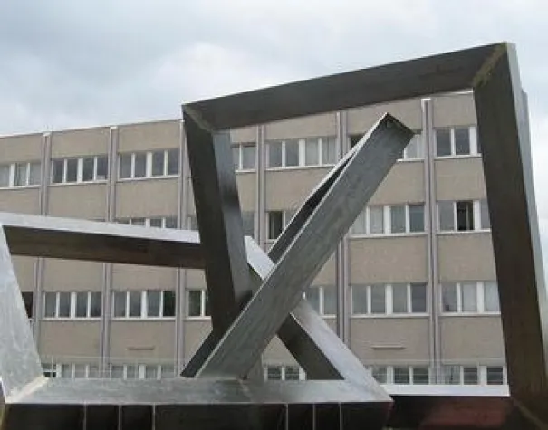 Bild: „Tanzende Quadrate“ in Brühl/Baden