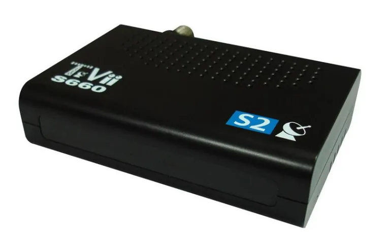Bild: DVBSHOP mit neuem DVB-S2 USB Tuner TeVii S660