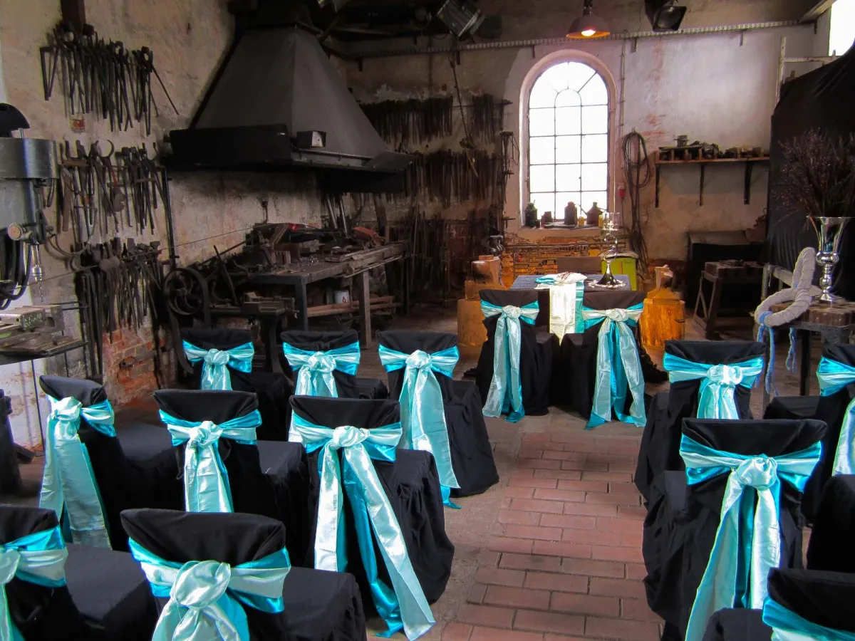 Heiraten in der Alten Schmiede im Herrmannschacht Zeitz. Foto: MUT e.V.