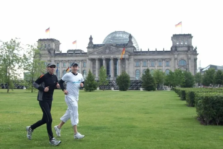 Sightseeing auf die sportliche und atemberaubende Art in Berlin auch zur Leichtathletik Weltmeisterschaft Bild: Sightseeing auf die sportliche und atemberaubende Art in Berlin auch zur Leichtathletik Weltmeisterschaft