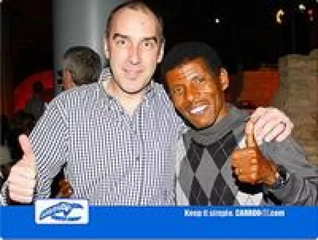 Maxx180.net und Haile Gebrselassie vor Ort beim 20. Trierer Silvesterlauf Bild: Maxx180.net und Haile Gebrselassie vor Ort beim 20. Trierer Silvesterlauf
