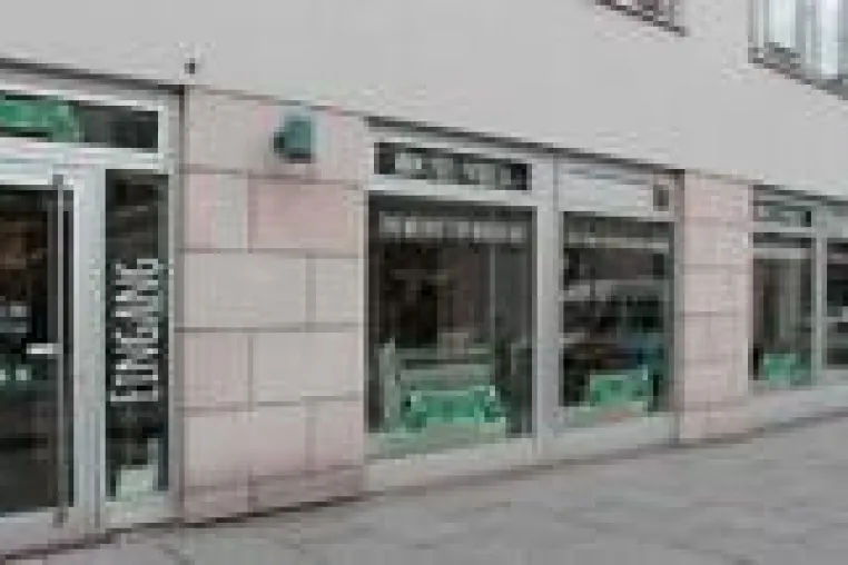 Bild: DIP-Partner AENGEVELT vermittelt 300 m² Einzelhandelsfläche in der Dresdner City an “Evli´s-Needle“