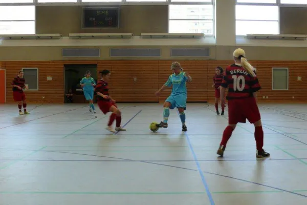 Berliner Schiedsrichterinnen mit Pfiff Zweiter bei erster Turnierteilnahme Bild: Berliner Schiedsrichterinnen mit Pfiff Zweiter bei erster Turnierteilnahme