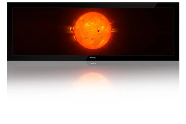 Bild: Die neuen stretched Displays sind bei 7reasons eingetroffen