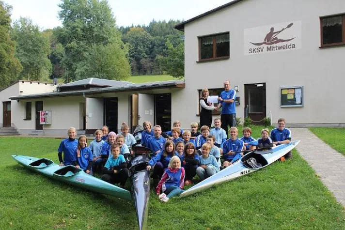 Bild: Bürgerstiftung fördert Erlebnistag an der Talsperre Kriebstein für Kinder und Jugendliche mit 150 Euro