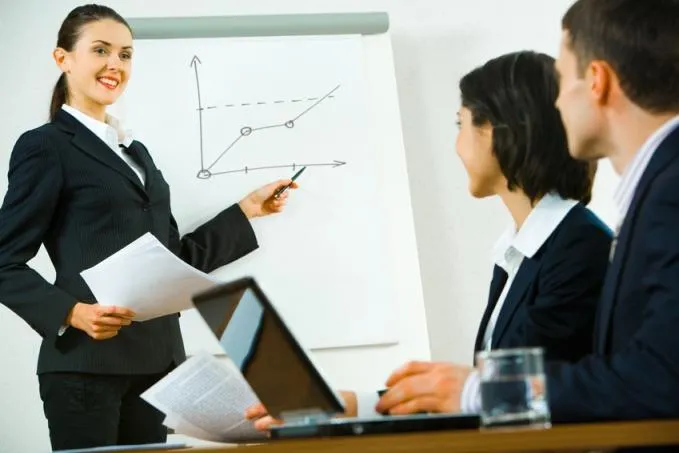 Nutzen und Grenzen von Crystal Reports und Co. Bild: Nutzen und Grenzen von Crystal Reports und Co.