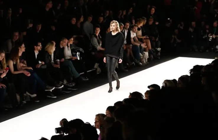 PETER KAISER erobert den Laufsteg auf der Berlin Fashion Week Bild: PETER KAISER erobert den Laufsteg auf der Berlin Fashion Week