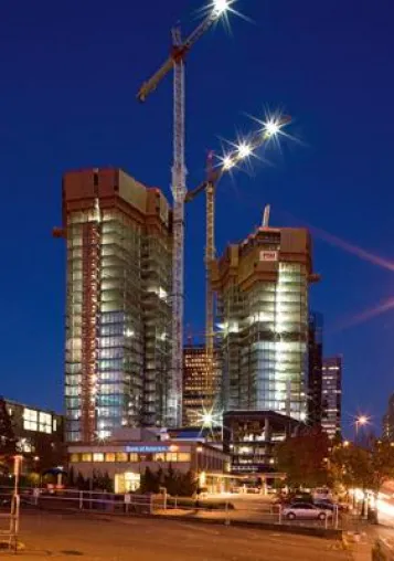 Bild: Bellevue Towers, Seattle, USA - Sicher und kranunabhängig im Sechs-Tage-Takt