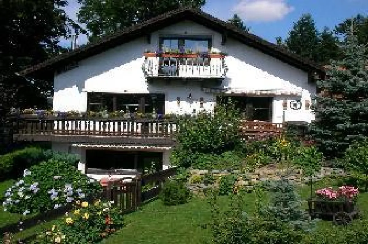 Der ideale Ort für eine besondere Zeit. Den Urlaub in aller Ruhe genießen.  Wir freuen uns auf Sie.