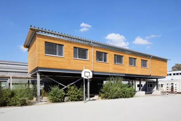 Würzburger AG und Heinkel Modulbau GmbH realisieren anspruchsvolle Schulerweiterung in Binningen, Schweiz Bild: Würzburger AG und Heinkel Modulbau GmbH realisieren anspruchsvolle Schulerweiterung in Binningen, Schweiz