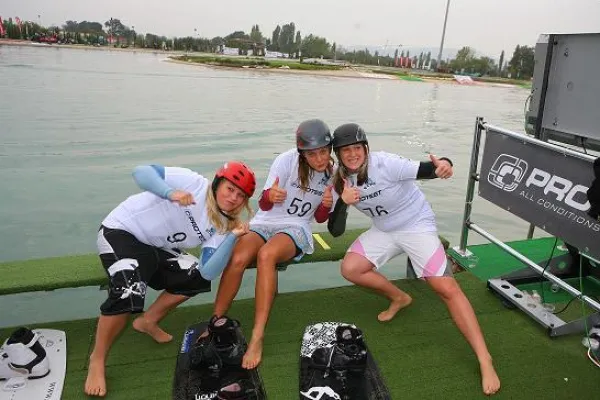 Deutsche Wakeboarder mit 8 Medaillen bei EM erfolgreich Bild: Deutsche Wakeboarder mit 8 Medaillen bei EM erfolgreich
