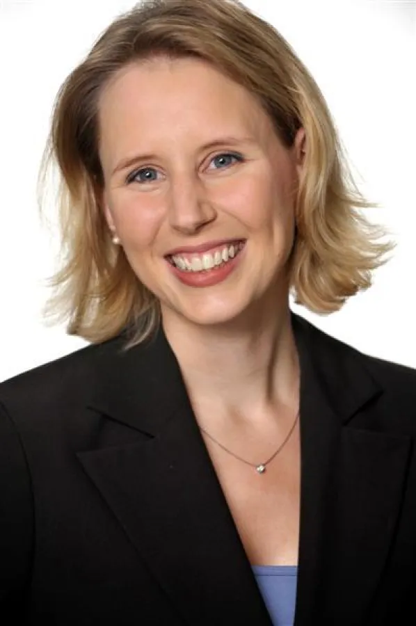 Etikette-Trainerin und Stilexpertin Karin F. Hallinger verrät Tipps für die Ballnacht.