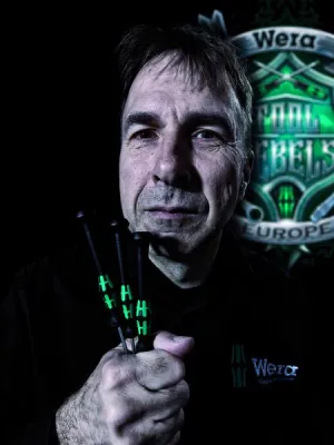 Bild: Wera spielt Marken- und Produktwelt vollautomatisch in Händlershops aus