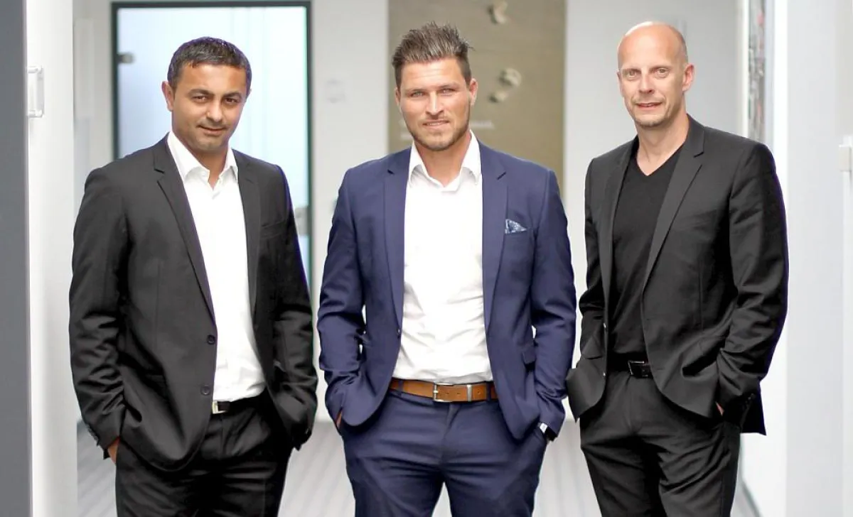 Die Geschäftsführer der BAB Distribution GmbH Murat Arpaci, Andreas Bajohr und Olaf Biemelt (v.l.)