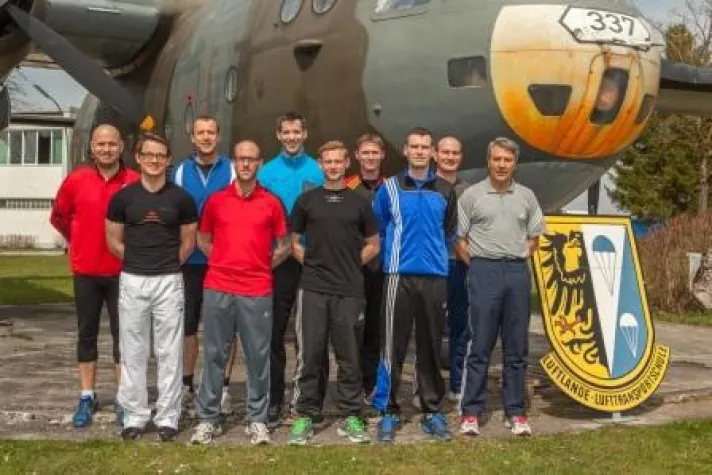 Bild: Soldaten der Luftlande-/Lufttransportschule absolvieren BSA-Lehrgänge
