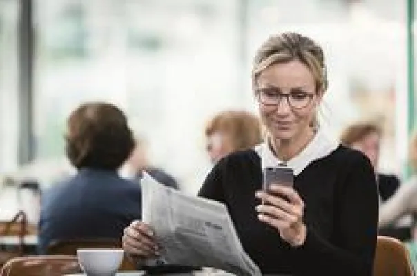 Bild: So schädlich sind Smartphones für die Augen: Digitaler Sehstress